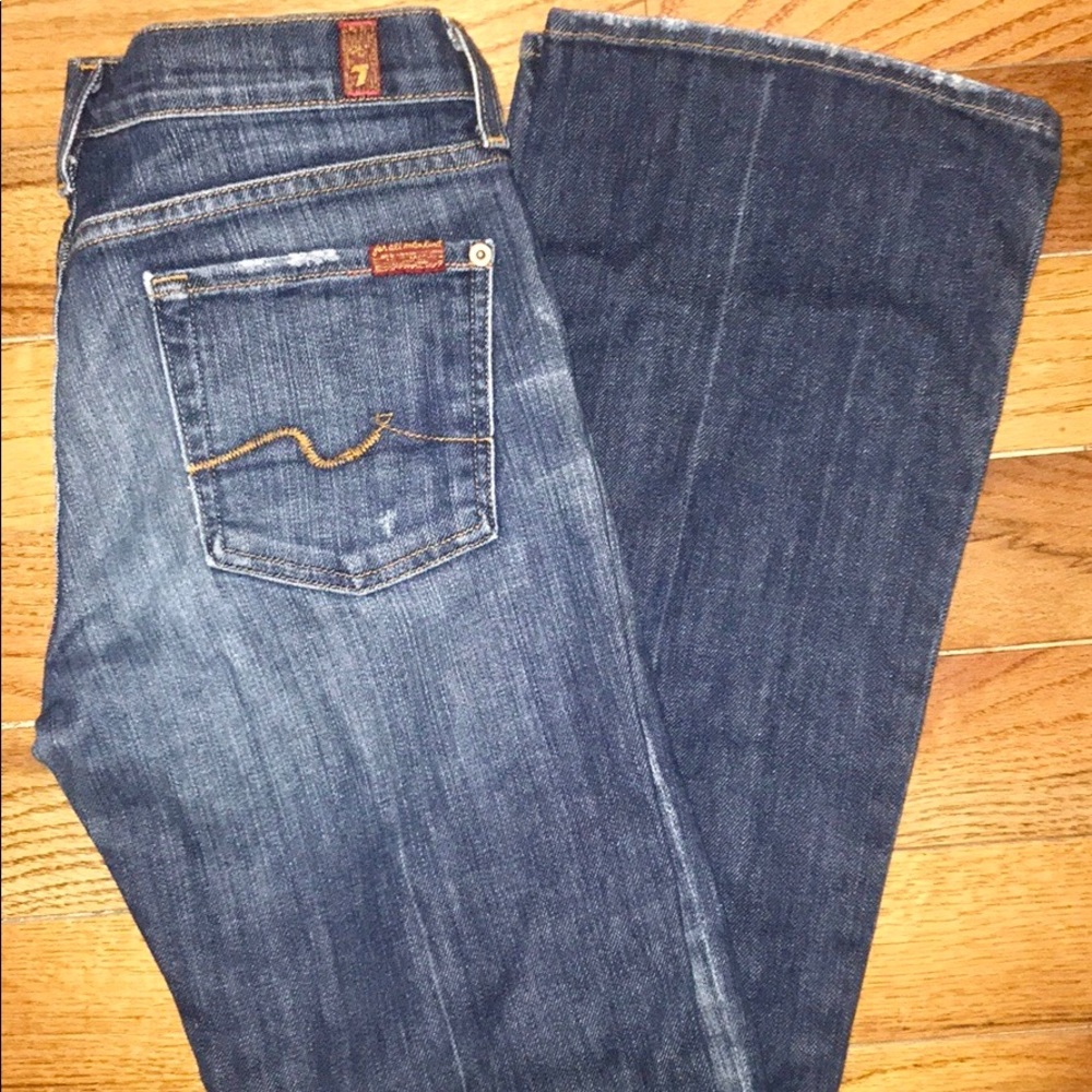 |7 for All Mankind| Boot Cut Jeans Size 28